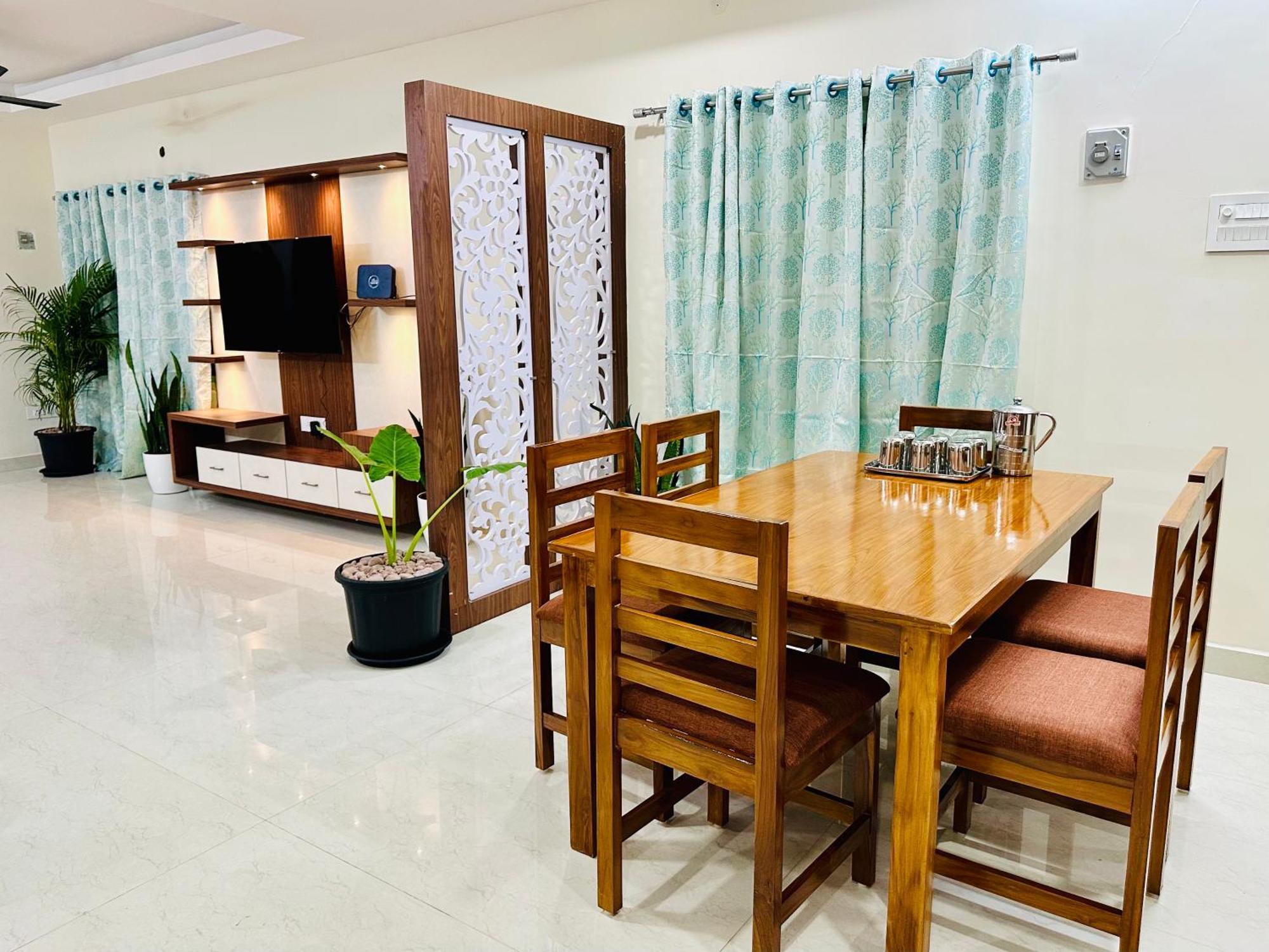 Truelife - 3Bhk Ac Apartments For Large Family - Best Location - Direct Flyover To Alipiri Gate - Walk To Ps4 Veg Restaurant - Modular Kitchen - Super Fast Wifi - Android Tv - 250 Jio Channels - Easy Access To All Temples - Top Service With Lots Of L 蒂鲁帕蒂 外观 照片
