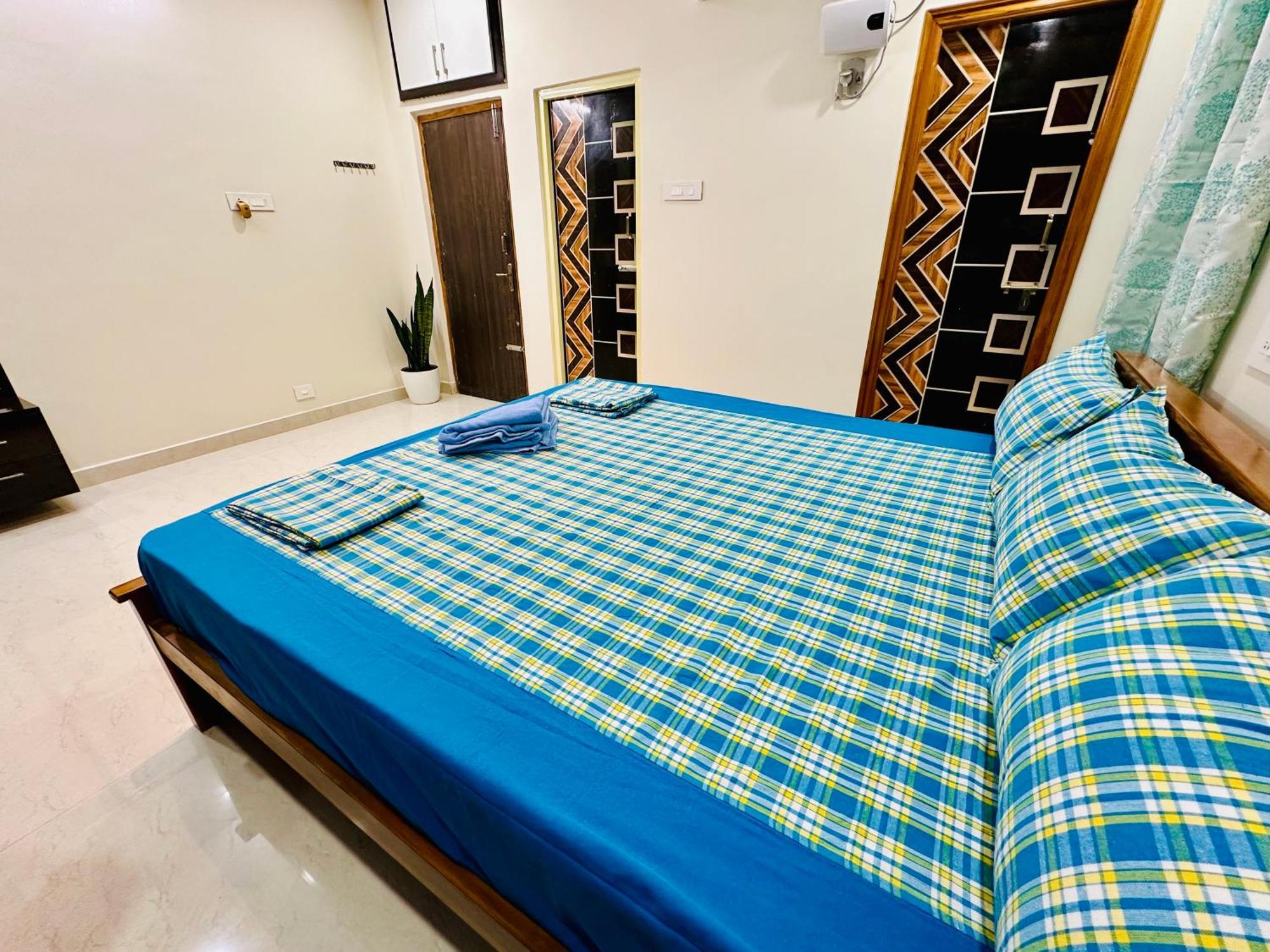 Truelife - 3Bhk Ac Apartments For Large Family - Best Location - Direct Flyover To Alipiri Gate - Walk To Ps4 Veg Restaurant - Modular Kitchen - Super Fast Wifi - Android Tv - 250 Jio Channels - Easy Access To All Temples - Top Service With Lots Of L 蒂鲁帕蒂 外观 照片