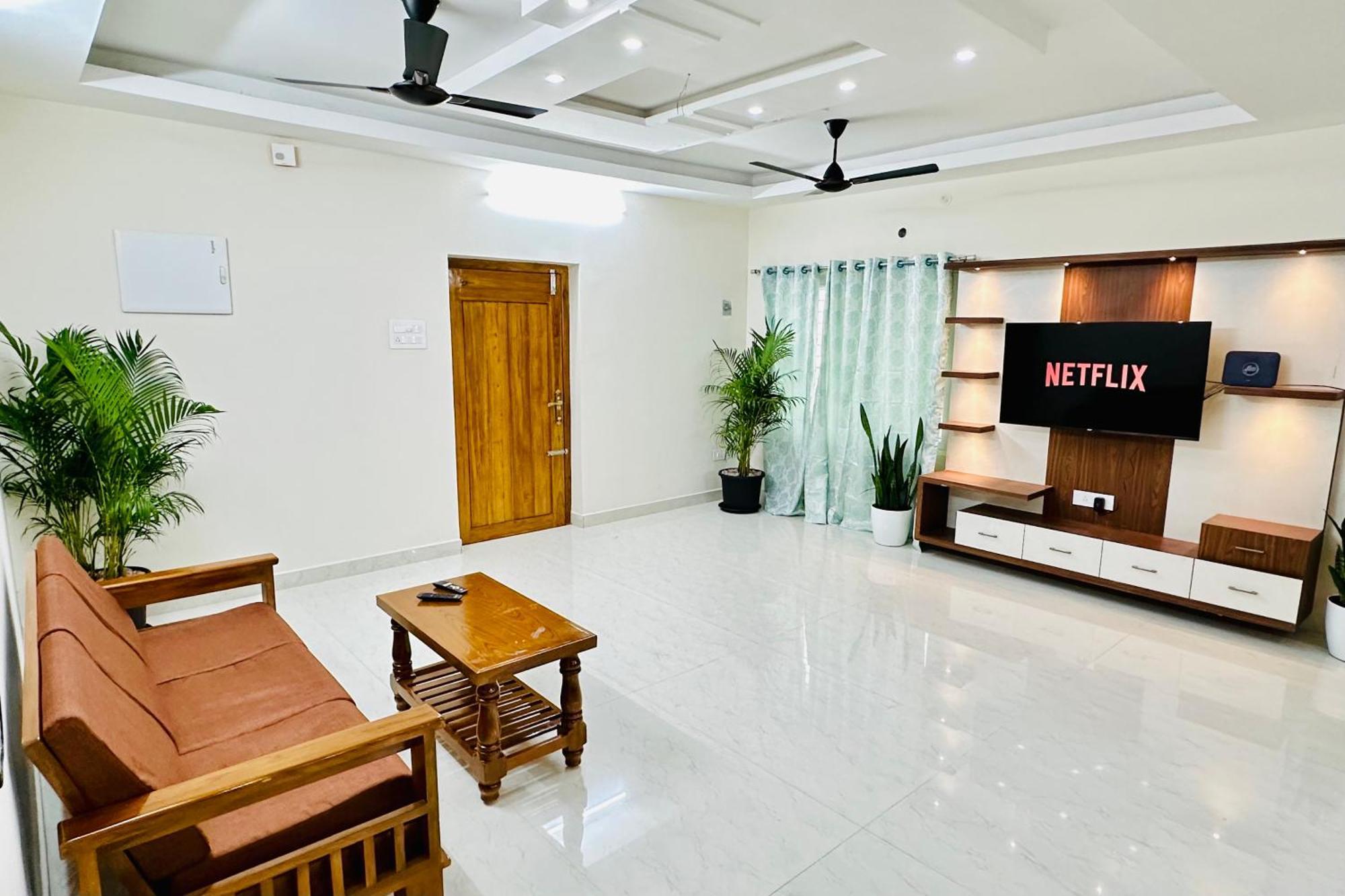 Truelife - 3Bhk Ac Apartments For Large Family - Best Location - Direct Flyover To Alipiri Gate - Walk To Ps4 Veg Restaurant - Modular Kitchen - Super Fast Wifi - Android Tv - 250 Jio Channels - Easy Access To All Temples - Top Service With Lots Of L 蒂鲁帕蒂 外观 照片