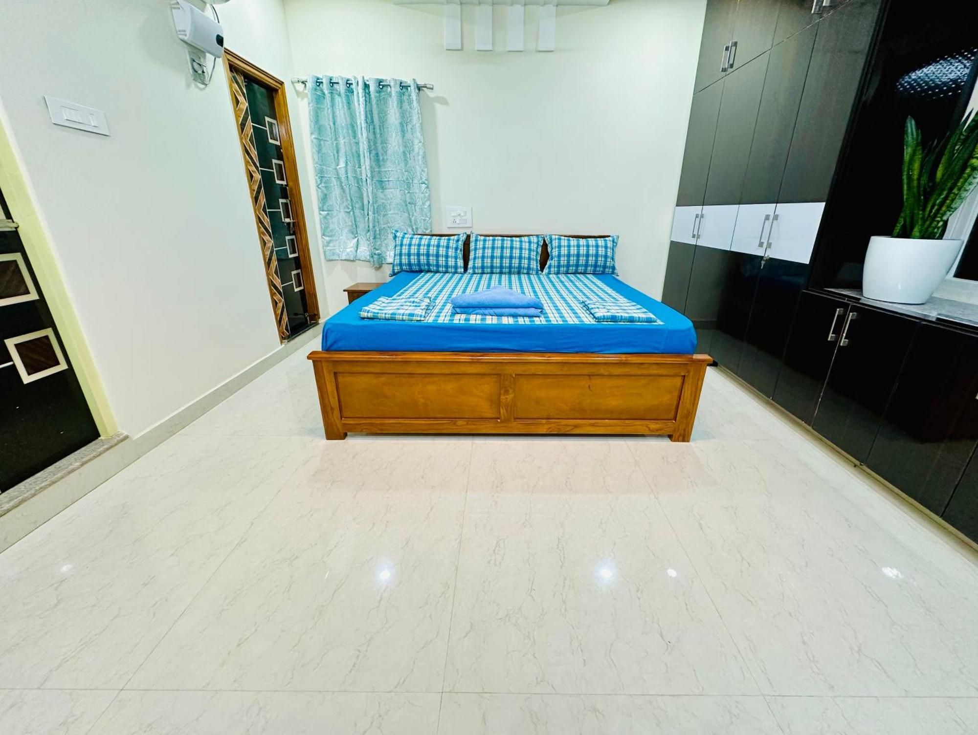Truelife - 3Bhk Ac Apartments For Large Family - Best Location - Direct Flyover To Alipiri Gate - Walk To Ps4 Veg Restaurant - Modular Kitchen - Super Fast Wifi - Android Tv - 250 Jio Channels - Easy Access To All Temples - Top Service With Lots Of L 蒂鲁帕蒂 外观 照片