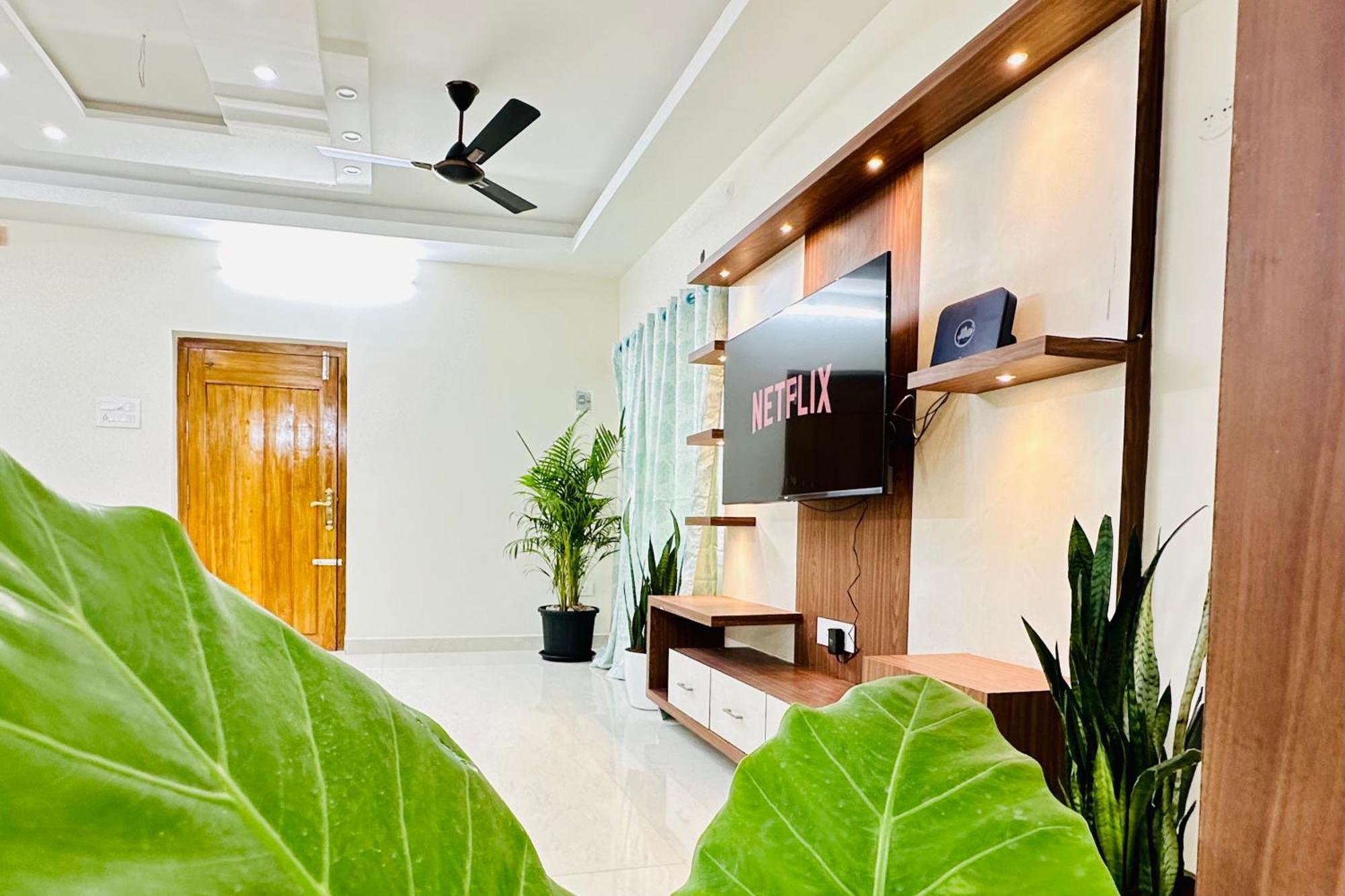 Truelife - 3Bhk Ac Apartments For Large Family - Best Location - Direct Flyover To Alipiri Gate - Walk To Ps4 Veg Restaurant - Modular Kitchen - Super Fast Wifi - Android Tv - 250 Jio Channels - Easy Access To All Temples - Top Service With Lots Of L 蒂鲁帕蒂 外观 照片